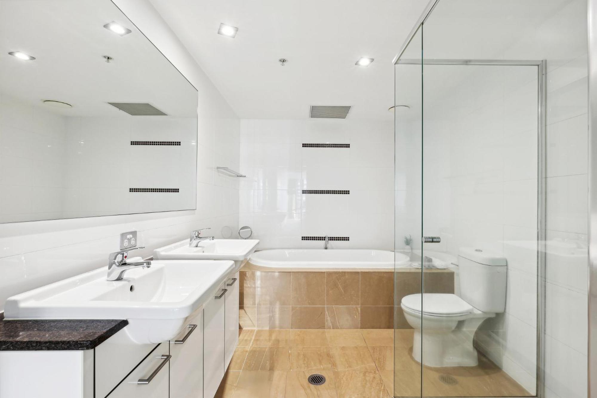 Ocean View 3-Bed With Gym, Pool, Sauna & Parking Gold Coast Exterior photo